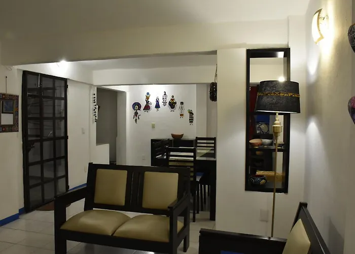 Casa Gris Aleman